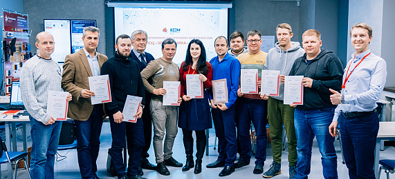Обучаем партнеров, познаем ESM